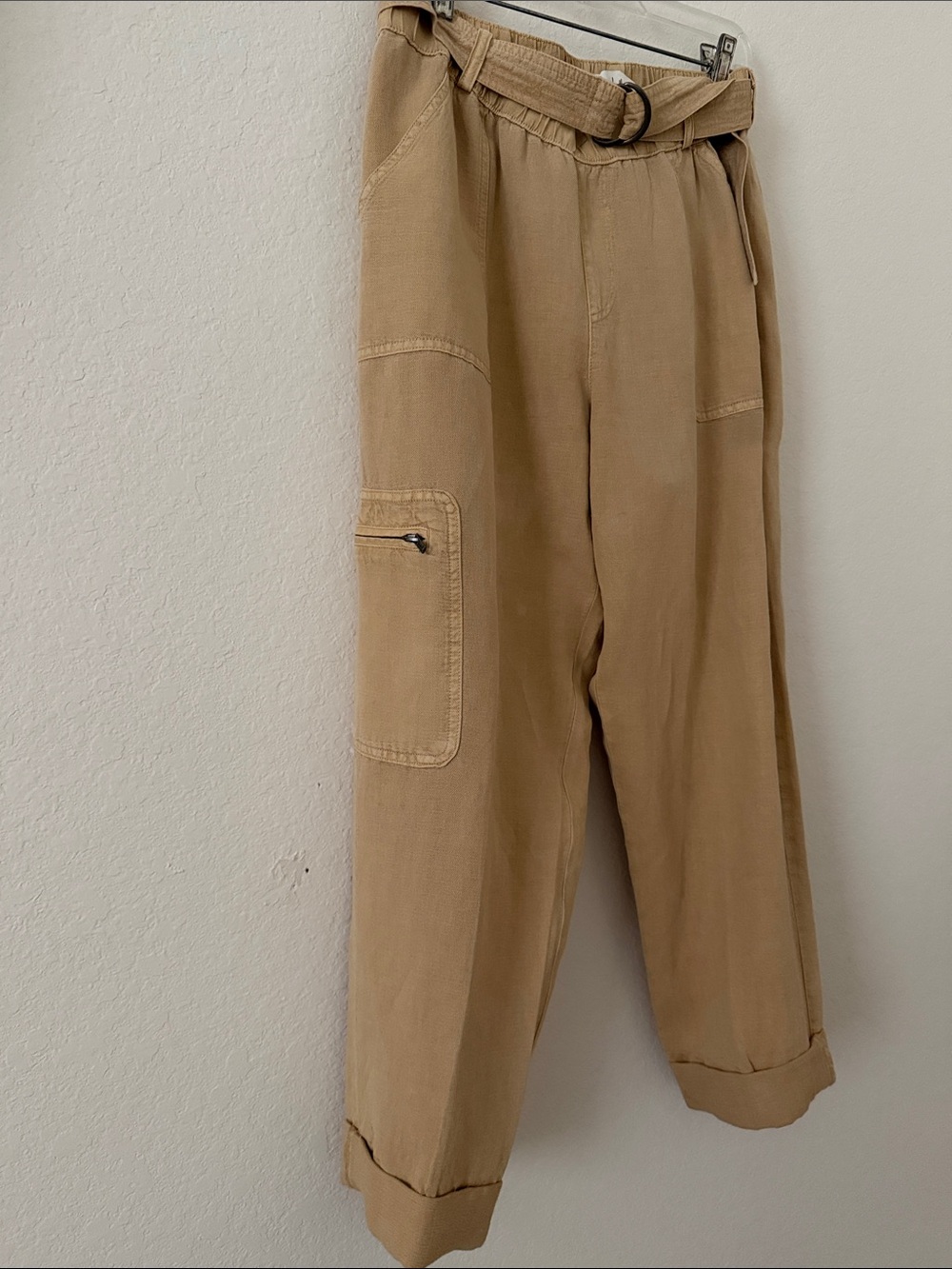 Sporty Ladies trouser.  Caramel color pairs with blouses and shirts.